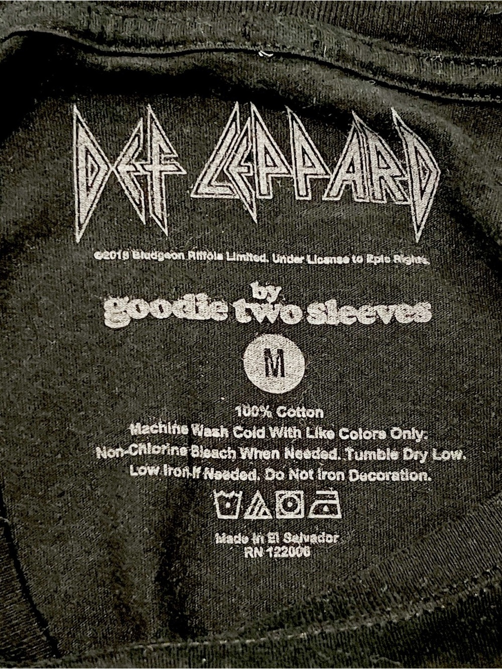 Def Leppard Graphic Band Tee | Black | Size Medium - Picture 4 of 4